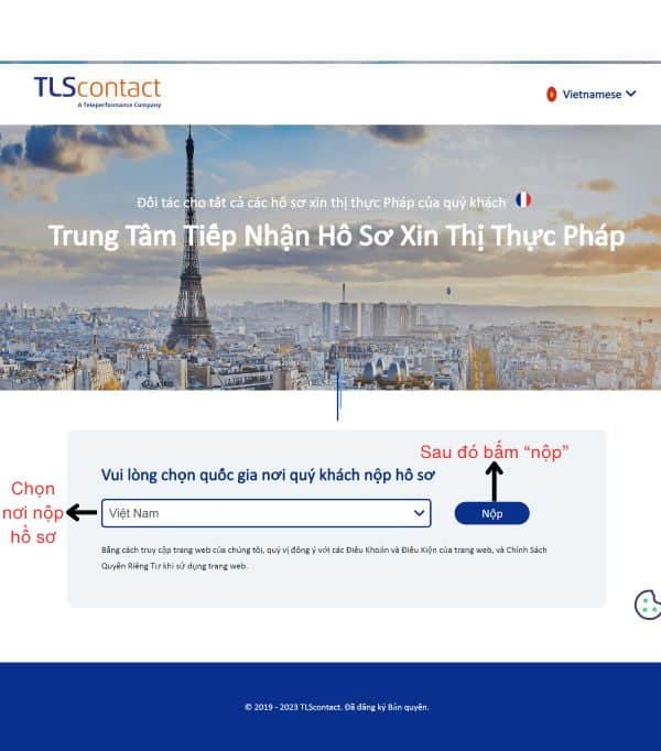 Truy cập website trung tâm tiếp nhận thị thực TLS để kiểm tra tình trạng visa Pháp