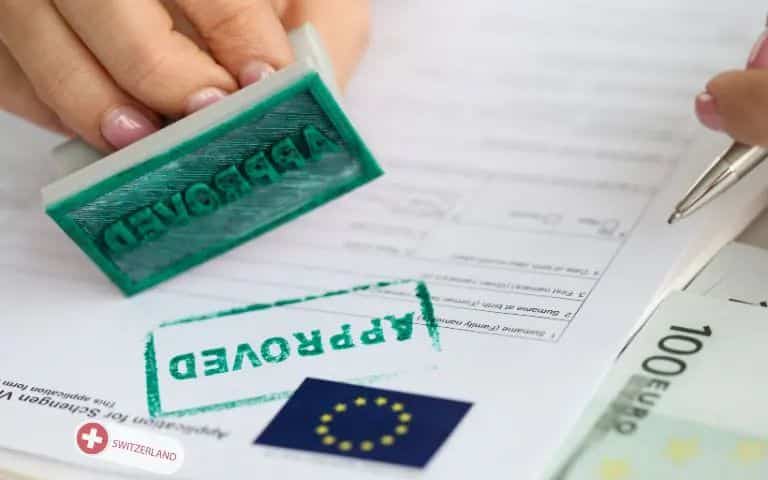 Nhận kết quả visa Thụy Sĩ