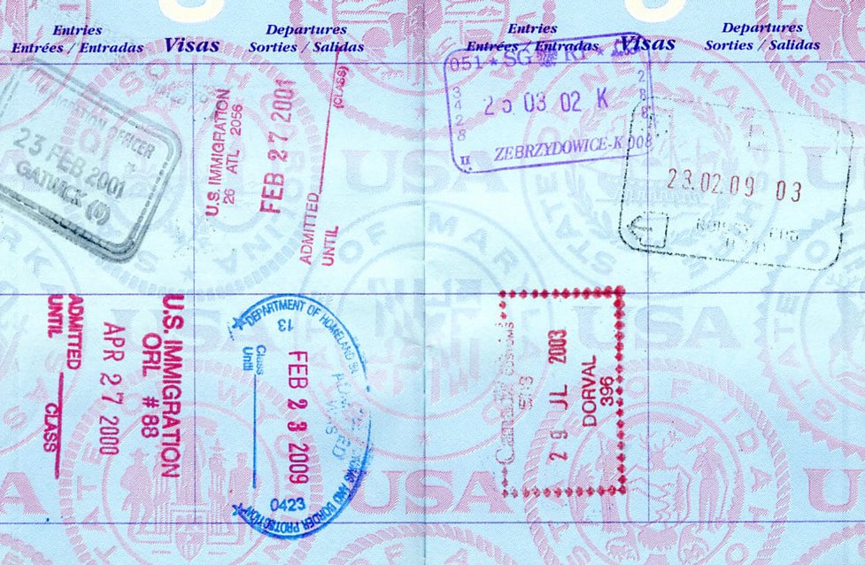 Hộ chiếu và hồ sơ chuẩn bị xin visa định cư Mỹ