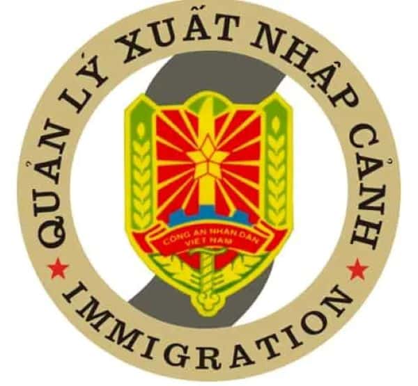 Cục quản lý xuất nhập cảnh tiếng Anh là Immigration Department