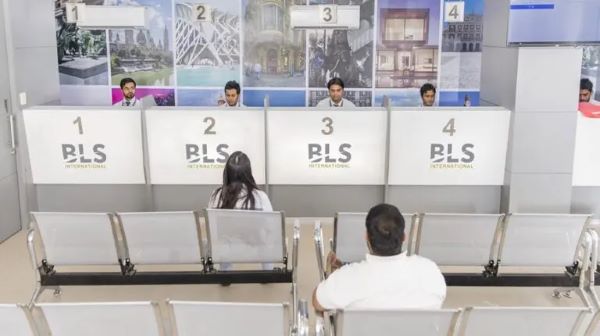 Đóng phí visa Tây Ban Nha tại trung tâm tiếp nhận hồ sơ xin thị thực BLS